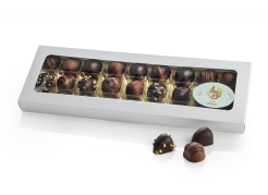 Hvid rude&aelig;ske, 27 stk Marcipan&aelig;g 270 g.