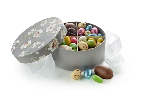 Rund Hatte&aelig;ske Brun/Hvid Blomster, Familie&aelig;ske, 400 g.