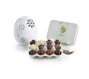 Bj&oslash;rn Wiinbla&d - Bonbonniere 9,3 cm m/ &AElig;ggebakke 110 g. - 2025