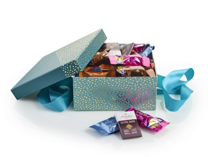 Firkantet m/Guld, Stor - Anthon Berg Mix 500 g.